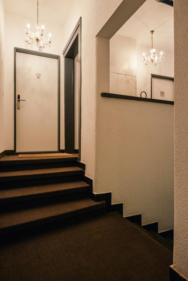 Aparthotel Hine Adon Fribourg Bagian luar foto