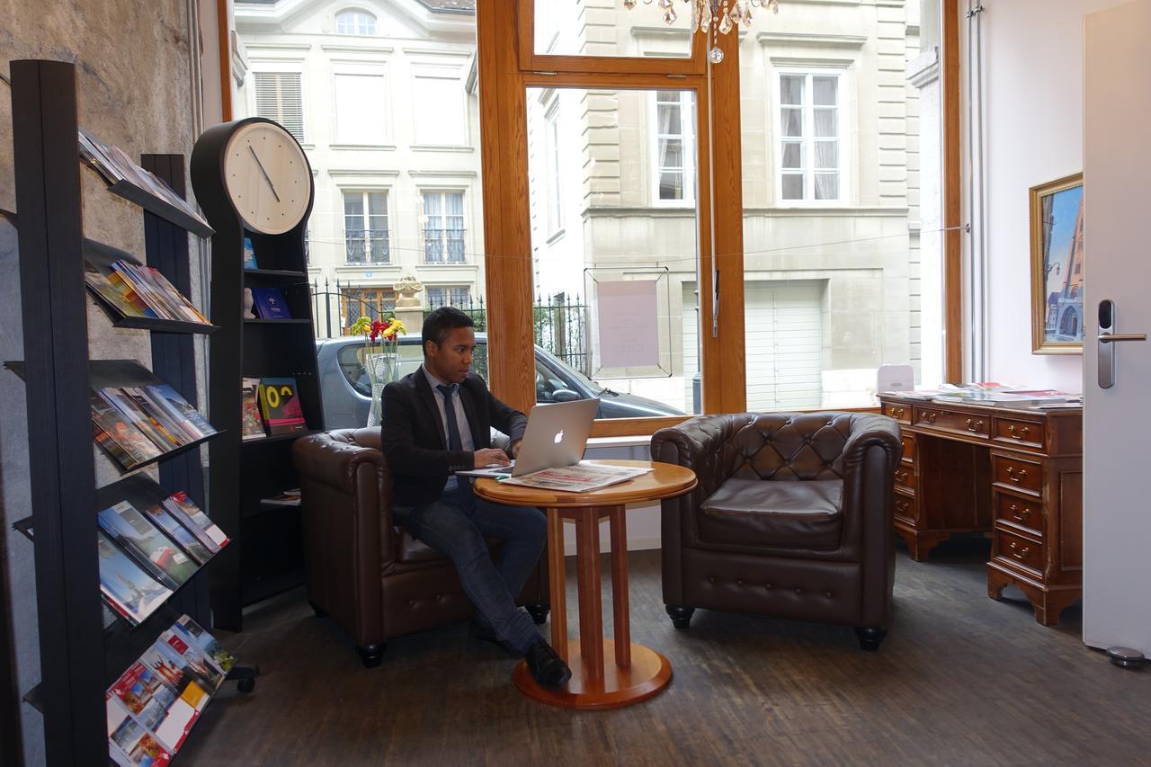 Aparthotel Hine Adon Fribourg Bagian luar foto