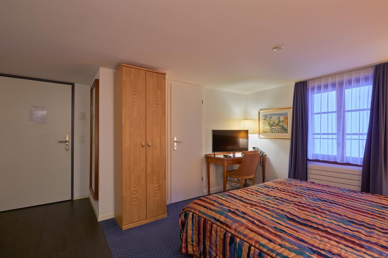 Aparthotel Hine Adon Fribourg Bagian luar foto