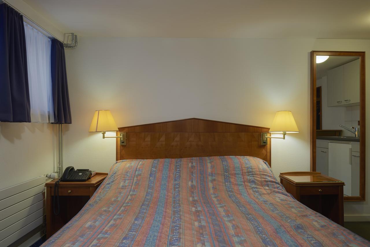 Aparthotel Hine Adon Fribourg Bagian luar foto