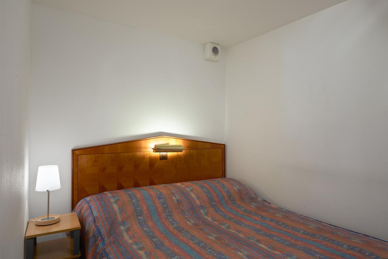 Aparthotel Hine Adon Fribourg Bagian luar foto